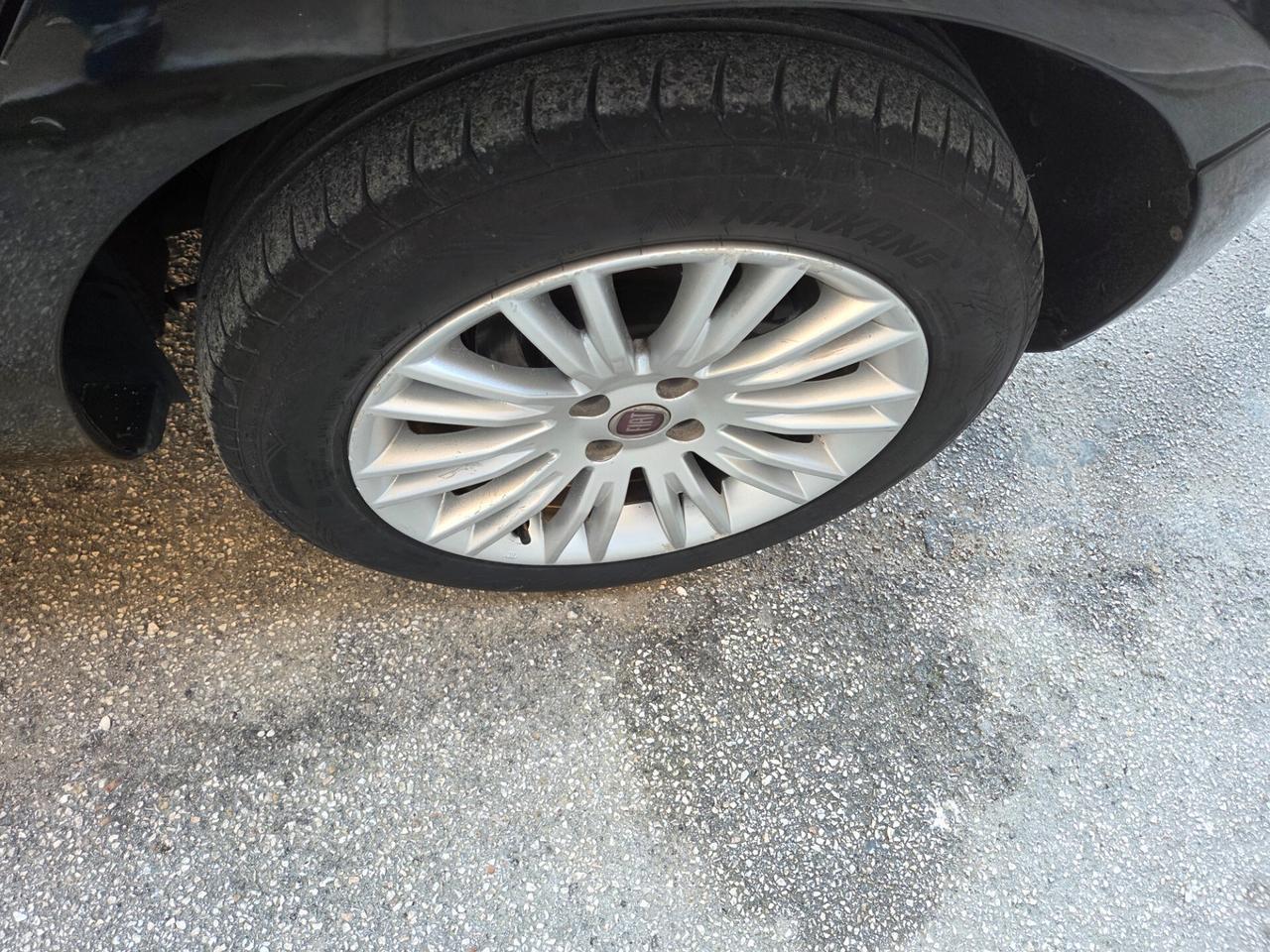 FIAT BRAVO 1.6 MULTIJET 120 CV ANNO 2011 KMCERTIF