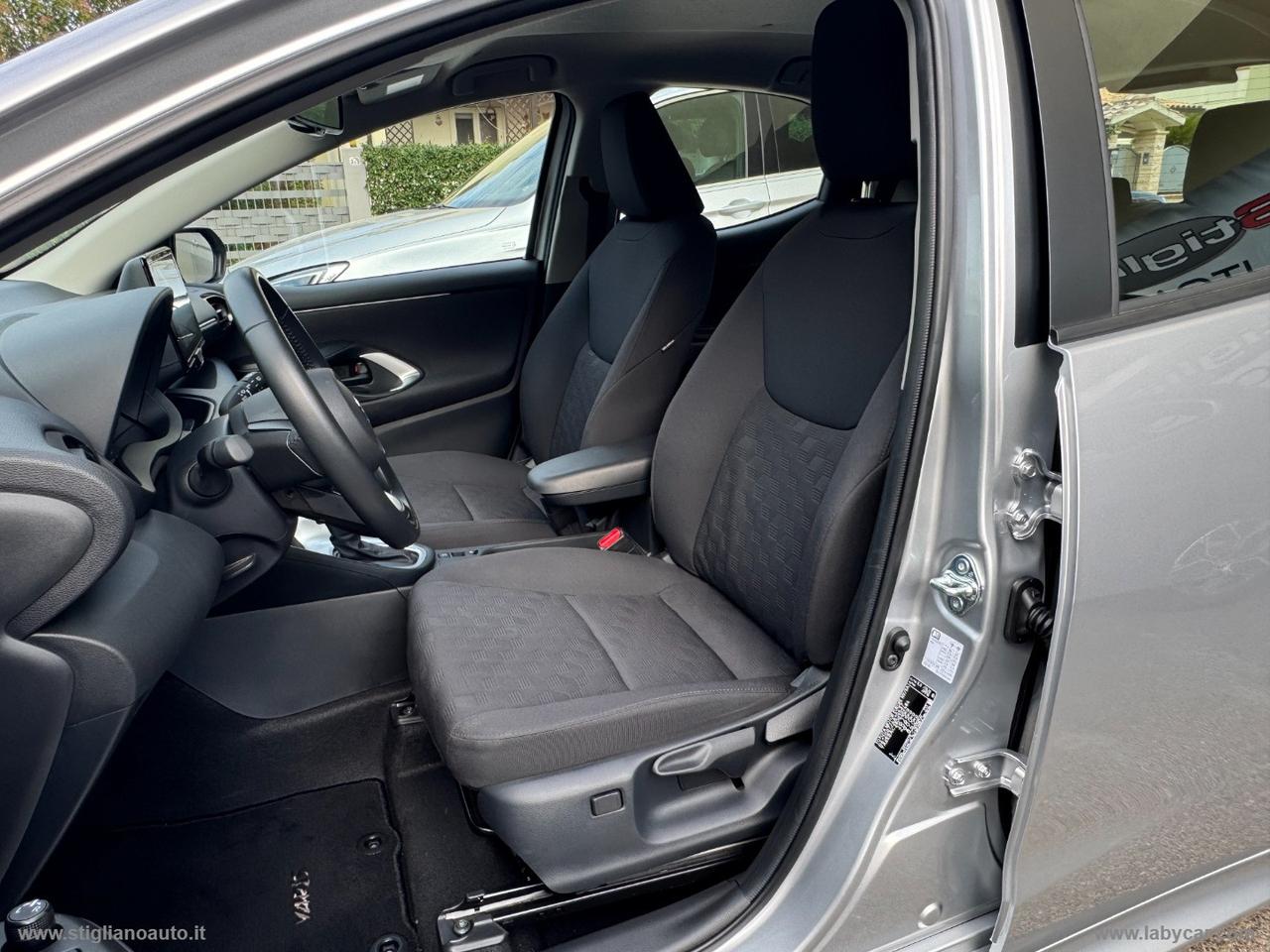 TOYOTA Yaris 1.5 Hybrid 5p. Business PACK