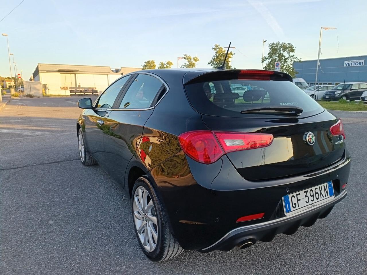 Alfa Romeo Giulietta 1.6 JTDm TCT 120 CV Ti