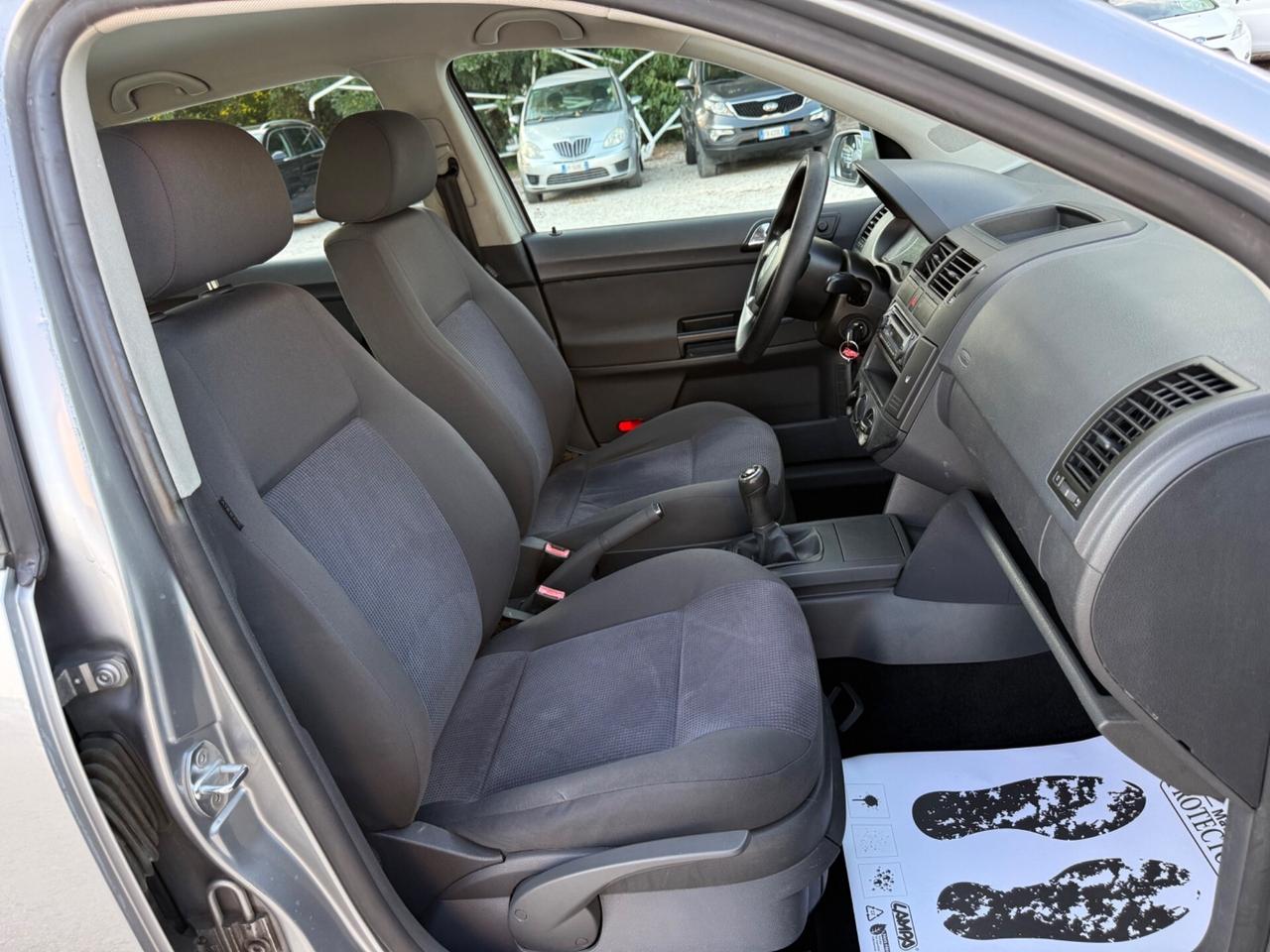 Volkswagen Polo 1.4/75CV 16V 5p. UNICO