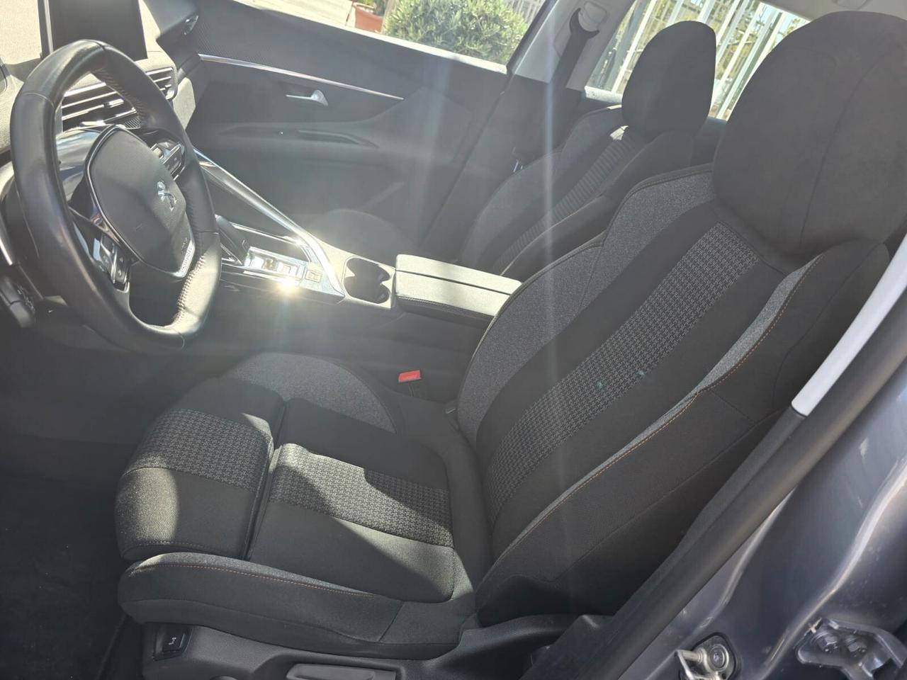 Peugeot 3008 BlueHDi 130 S&S Allure