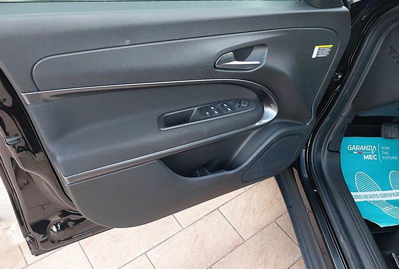 FIAT 600 600 1.2 hybrid Business 145cv auto