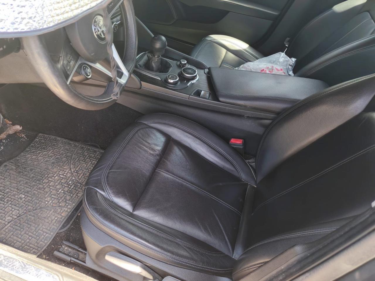 Alfa Romeo Giulia 2.2 Turbodiesel 150 CV Super