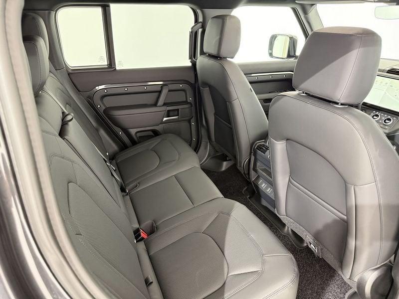 Land Rover Defender D250 AWD Auto 110 X-Dynamic SE