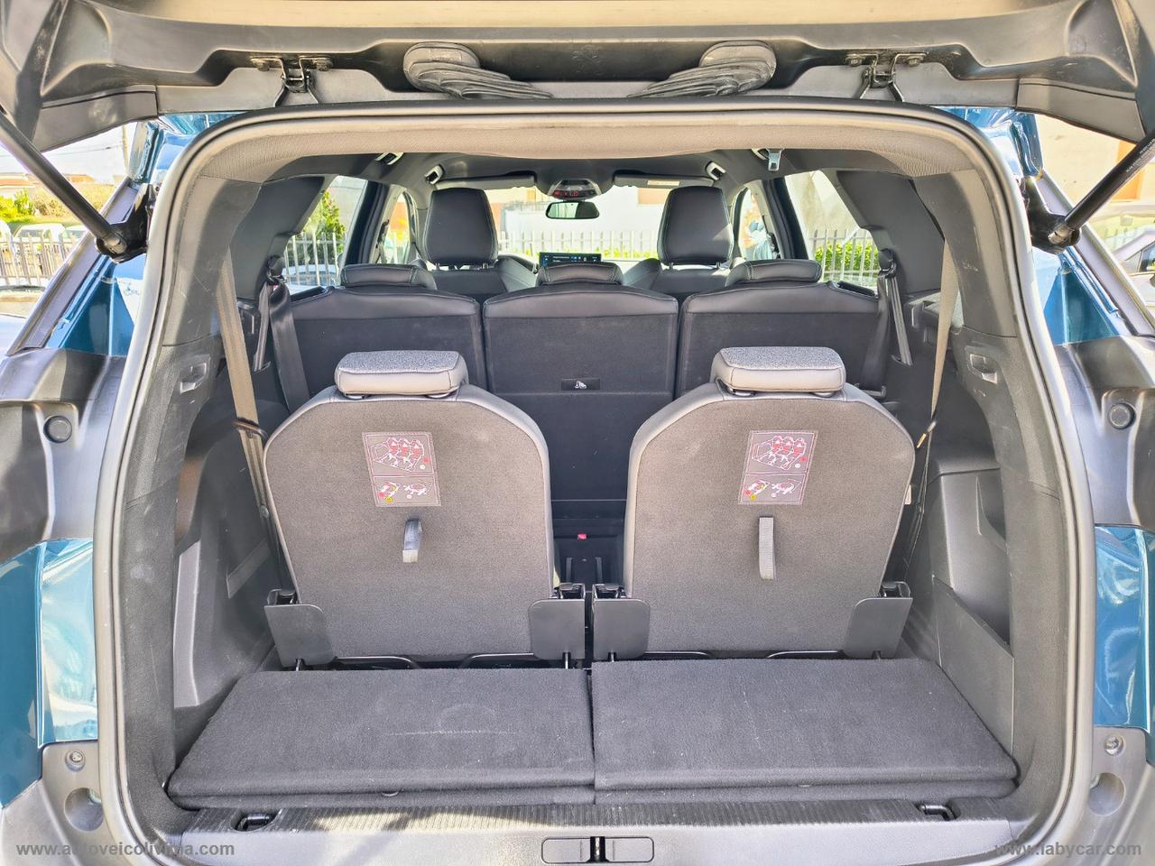 PEUGEOT 5008 BlueHDi 130 S&S EAT8 Allure Pack