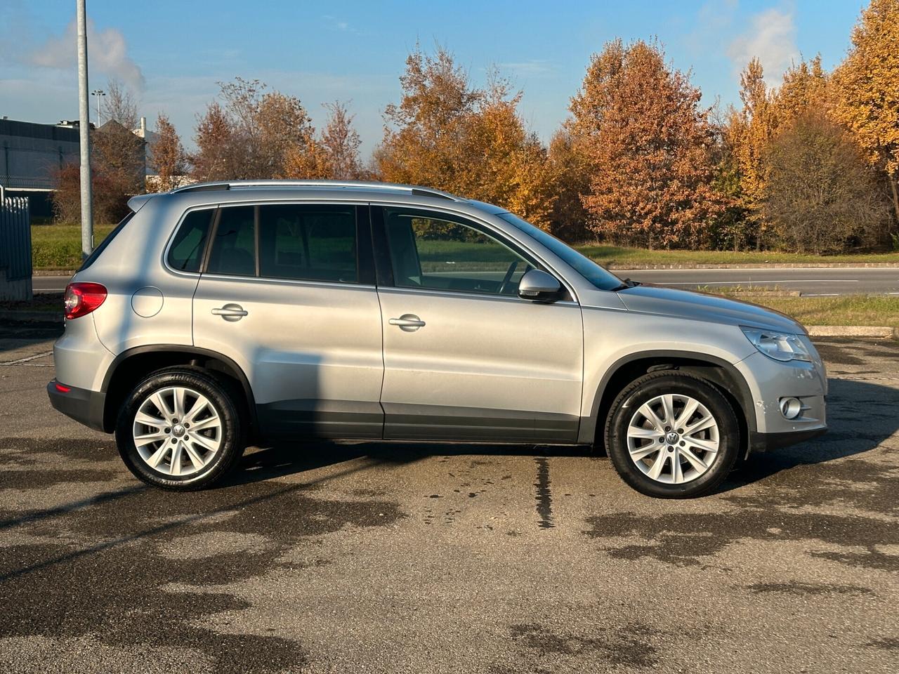 Volkswagen Tiguan 2.0 TDI DPF 4MOTION DSG Sport & Style