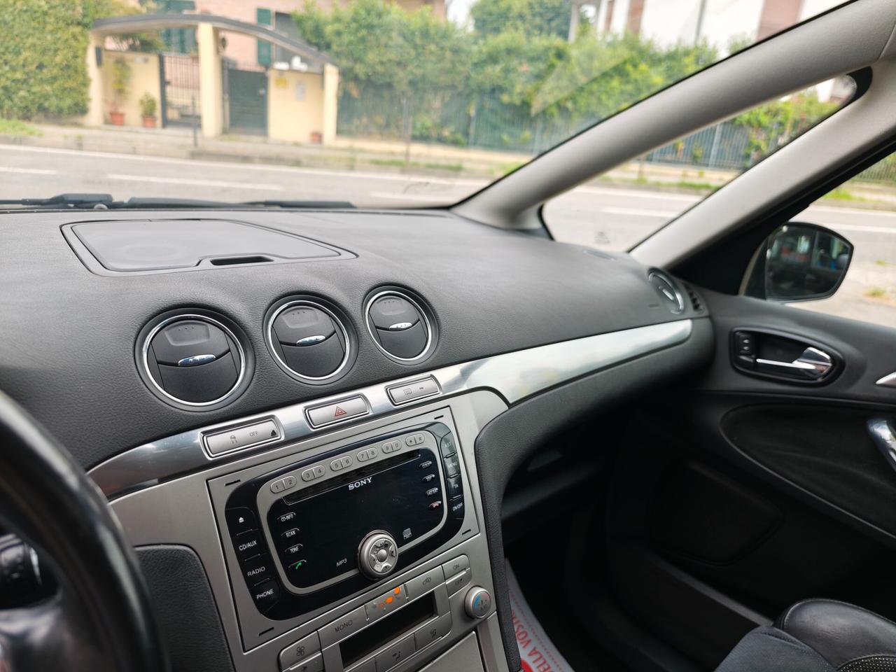 Ford S-Max 2.0 TDCi 140CV Titanium