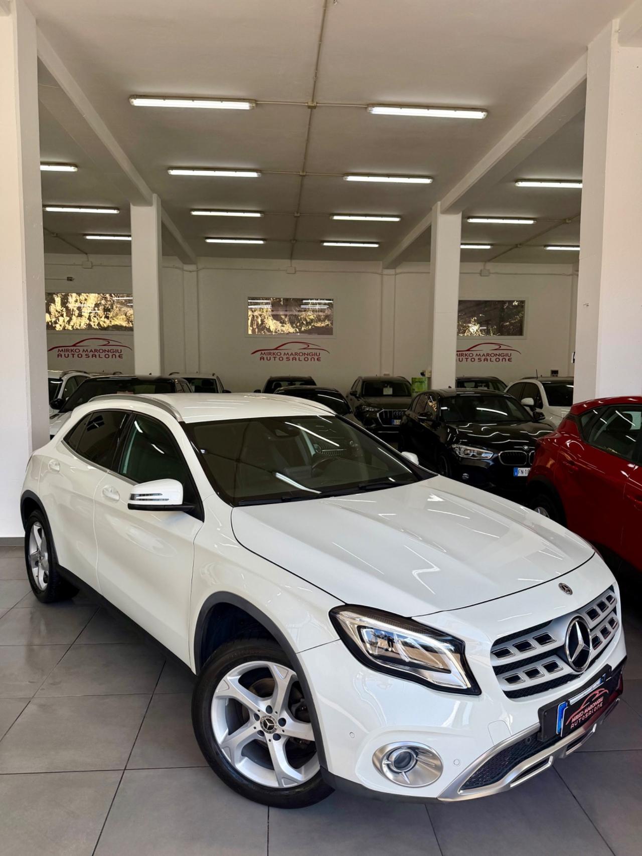 Mercedes-benz GLA 200 d Premium FINANZIABILE