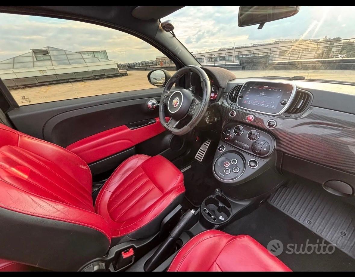 Abarth 595 C 1.4 Turbo T-Jet 180 CV Competizione