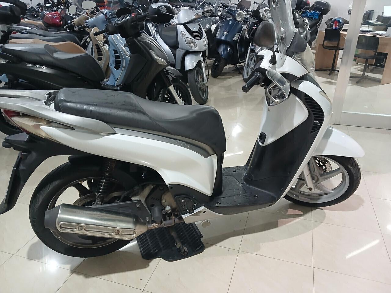 SH 125 GARANTITO 12 MESI