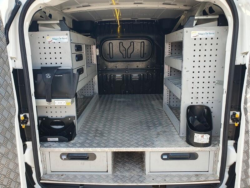 FIAT NEW Doblò 1.6 MJ 105CV S&S Cargo Scaffali B&M