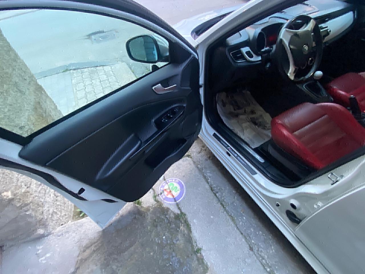 Alfa Romeo Giulietta 1750 TBi Quadrifoglio Verde