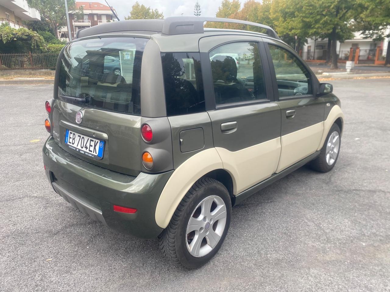 Fiat Panda 1.3 MJT 16V DPF 4x4 Cross EURO 5