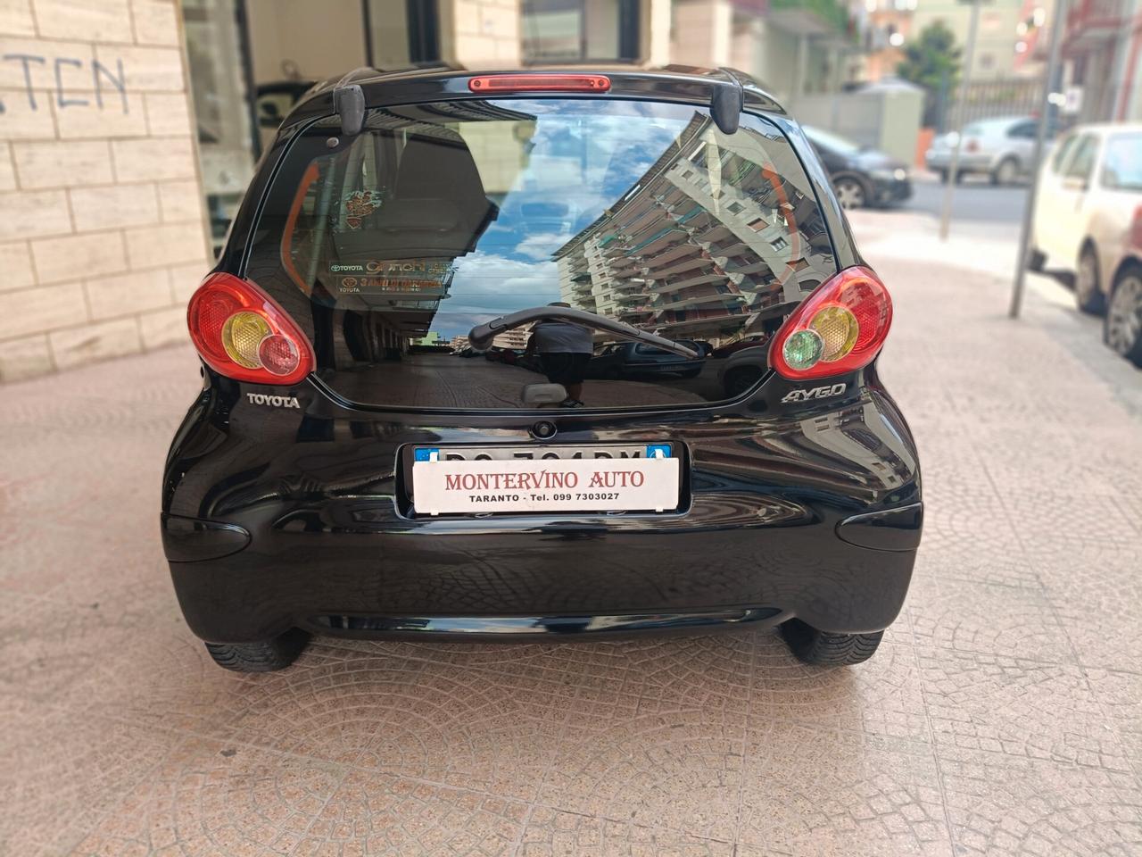 TOYOTA AYGO 1.0 5PORTE-NEOPATENTATI-Euro3890