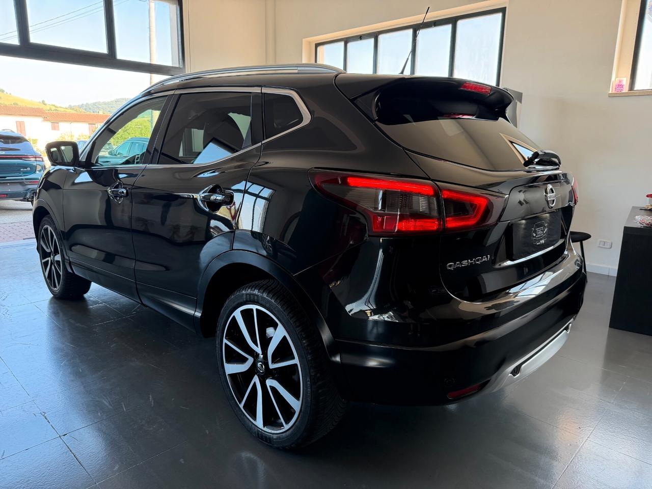 Nissan Qashqai 1.6 dCi 2WD Tekna - 2017