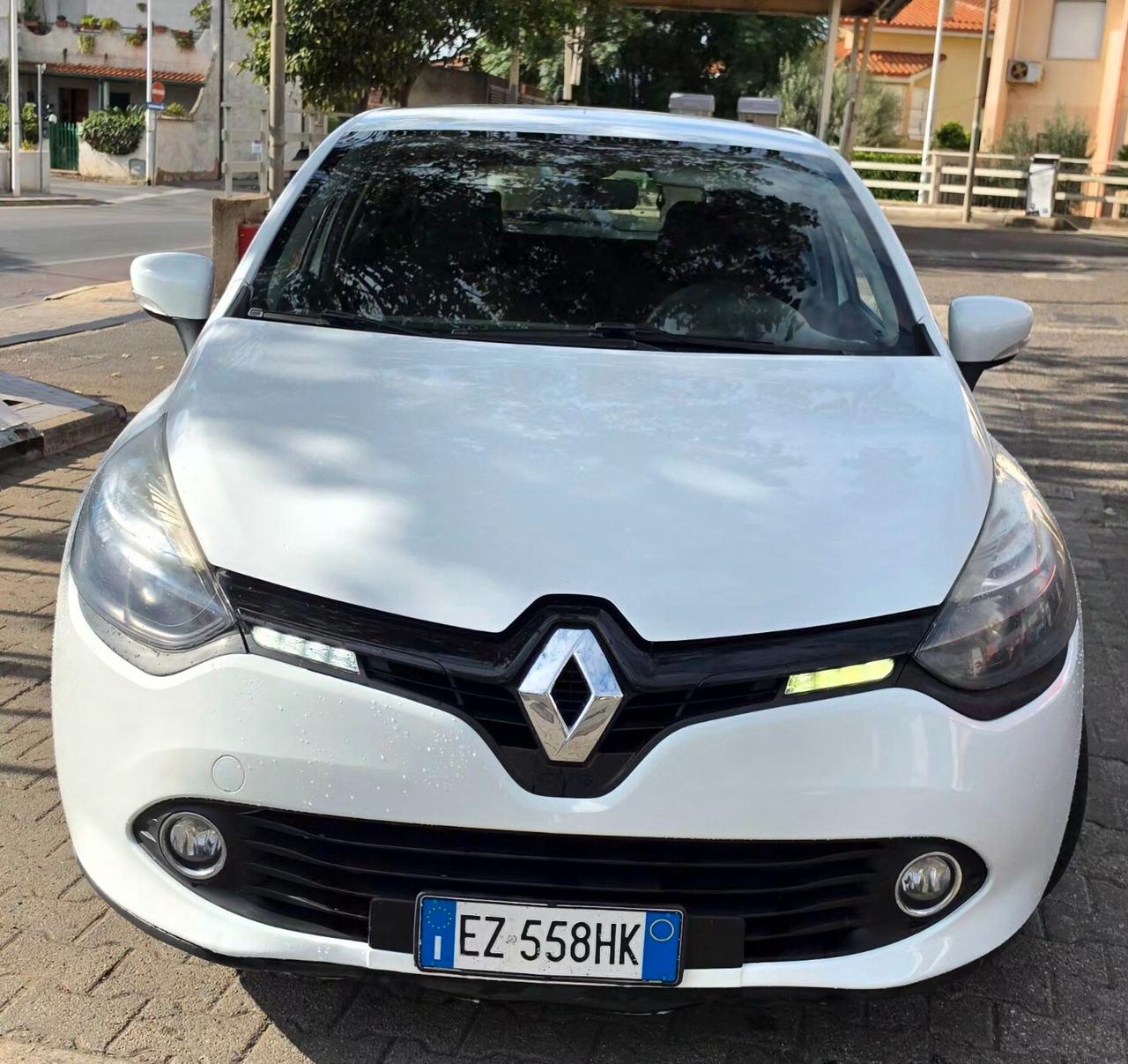 Renault Clio 1.5 dCi 8V 75CV 5 porte Autoscuola