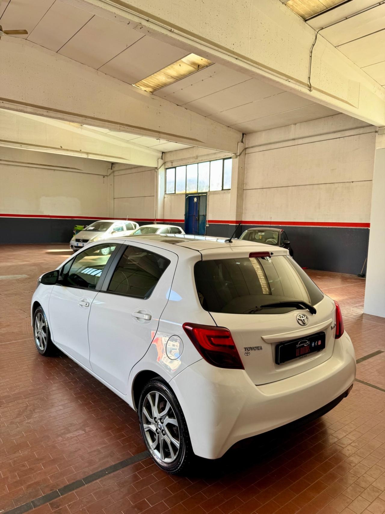 Toyota Yaris 1.3 5 porte Lounge