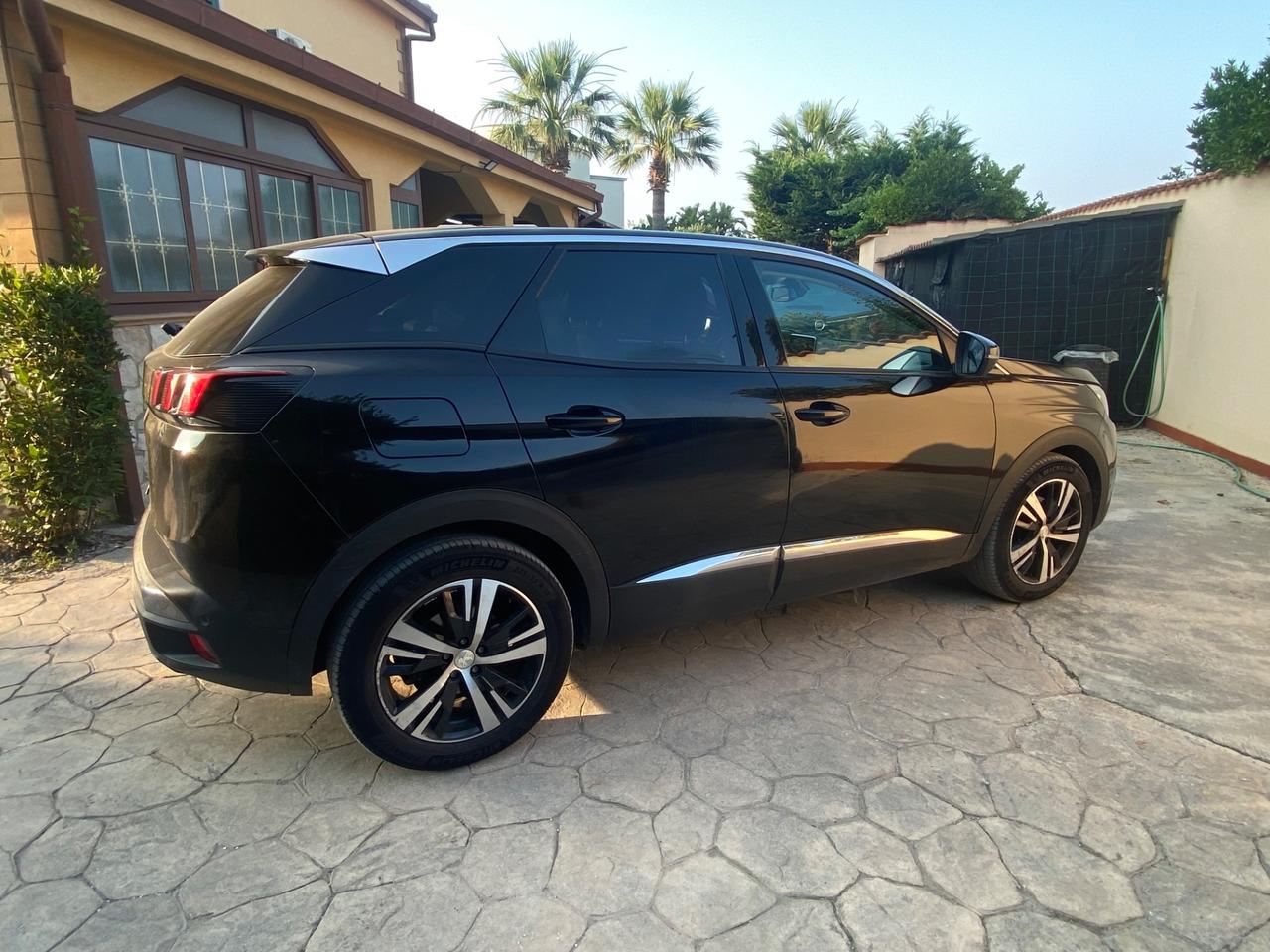 Peugeot 3008 BlueHDi 130 S&S Allure