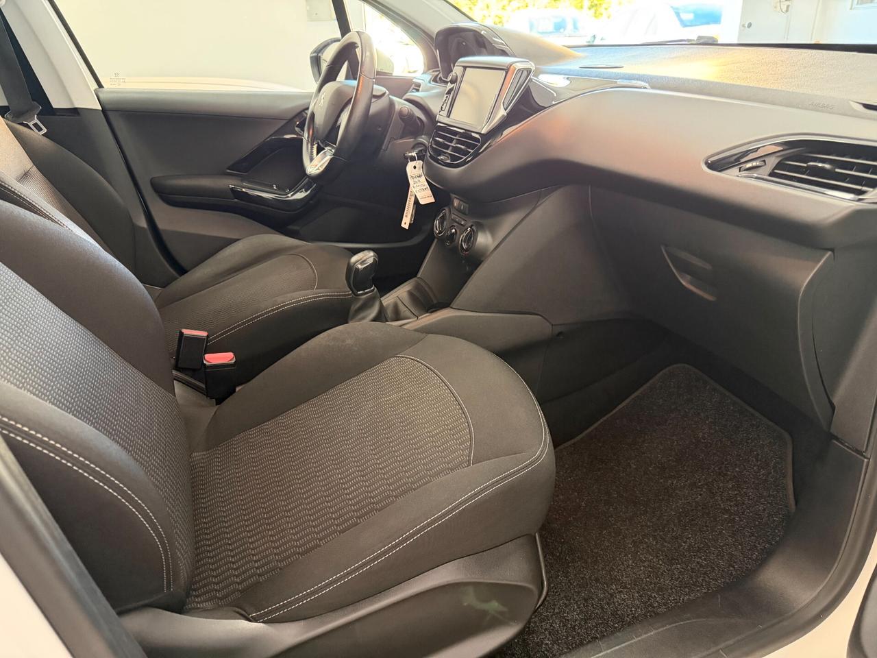 Peugeot 208 2017 PureTech 82 5 porte Allure