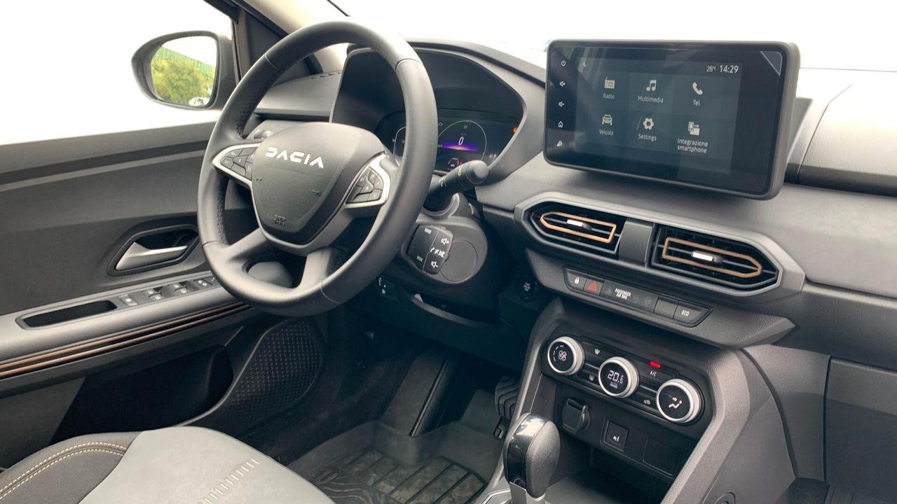 Dacia Jogger 1.6 Hybrid 140 7 posti Extreme