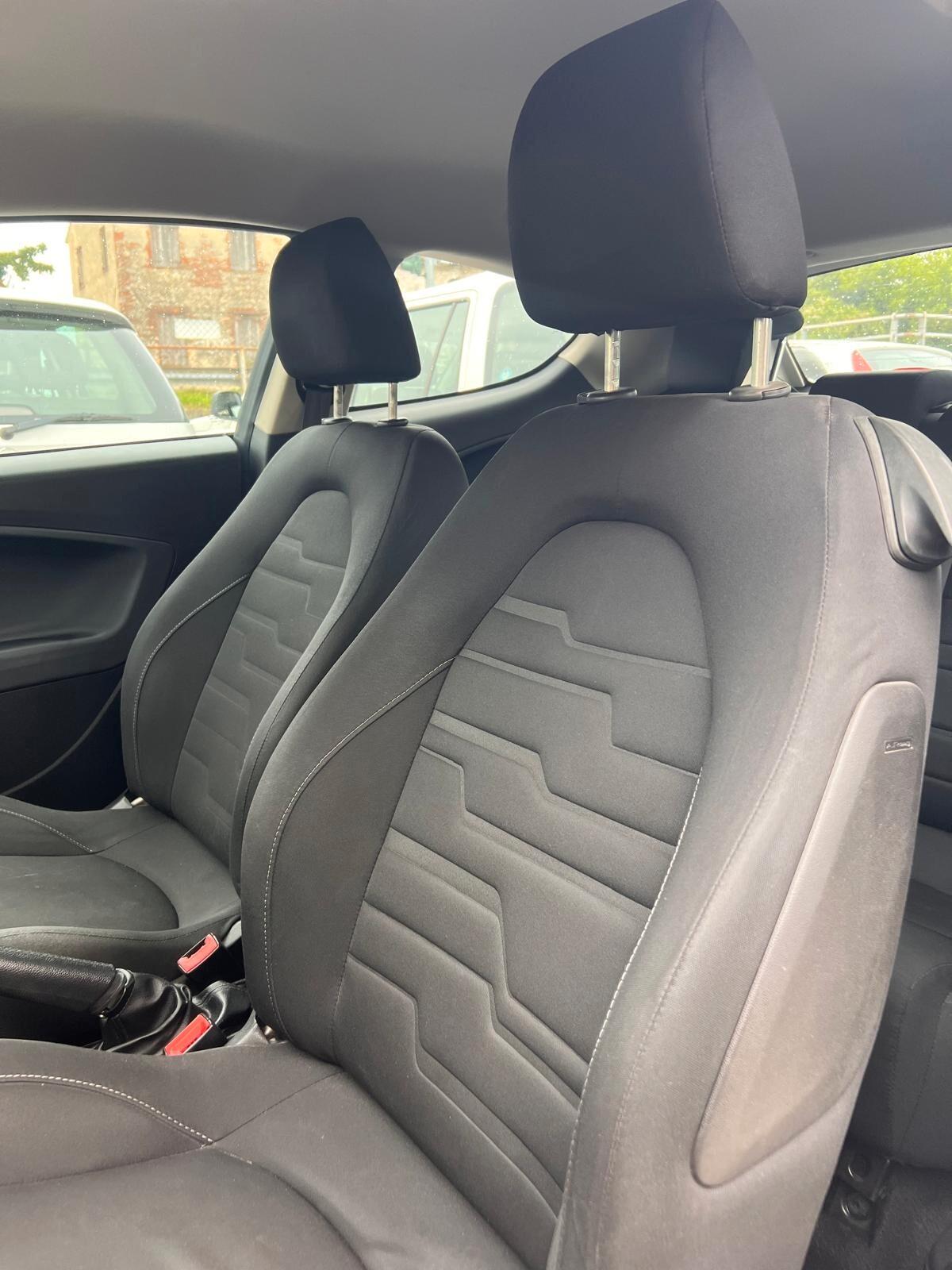 Alfa Romeo MiTo 1.4 - 70 CV