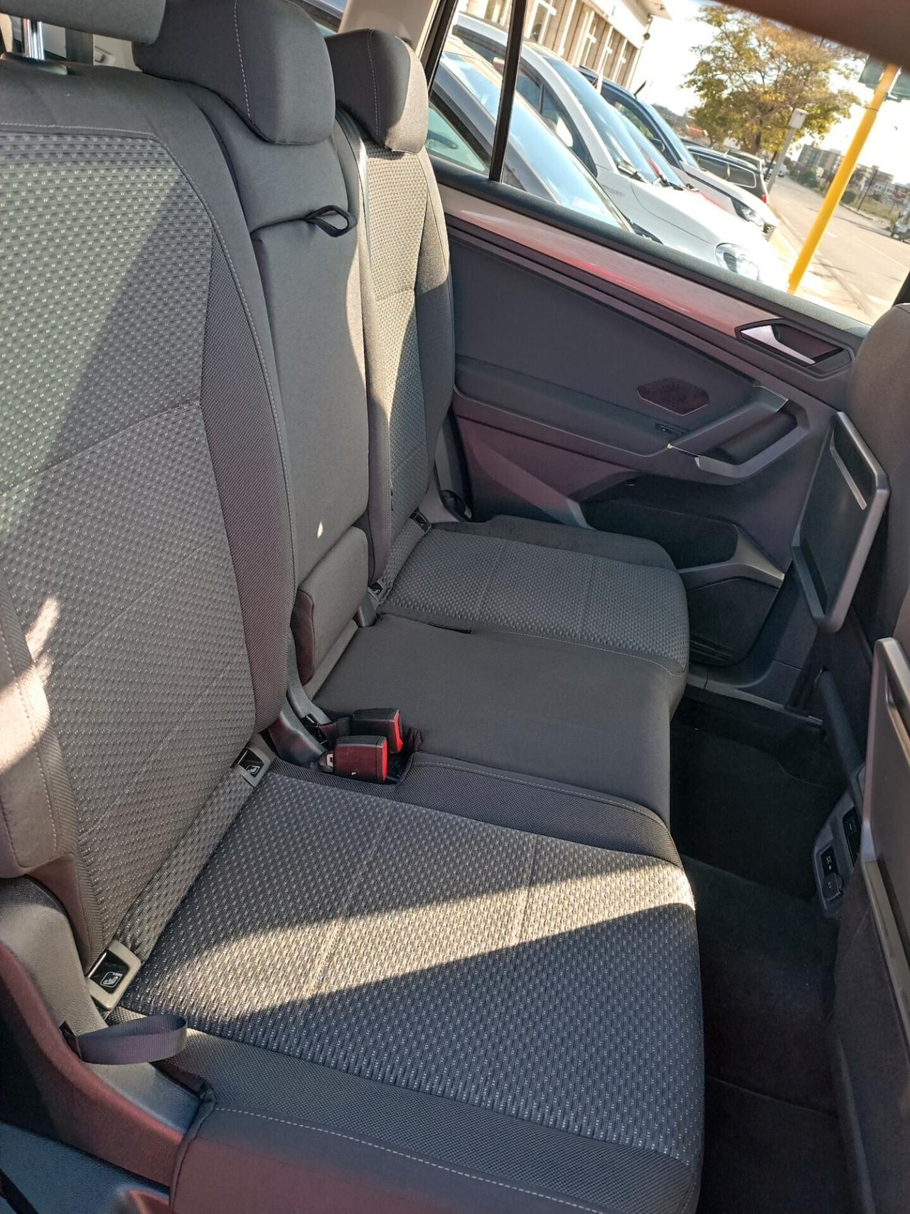 Volkswagen Tiguan con Tetto apribile