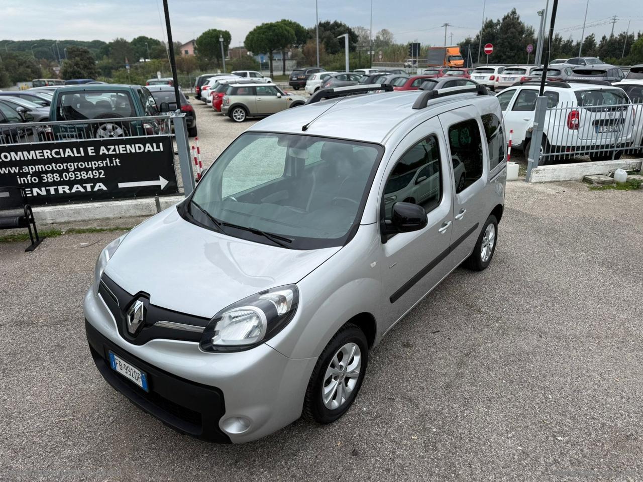 RENAULT Kangoo 1.5 dCi 90 CV 5p. Limited