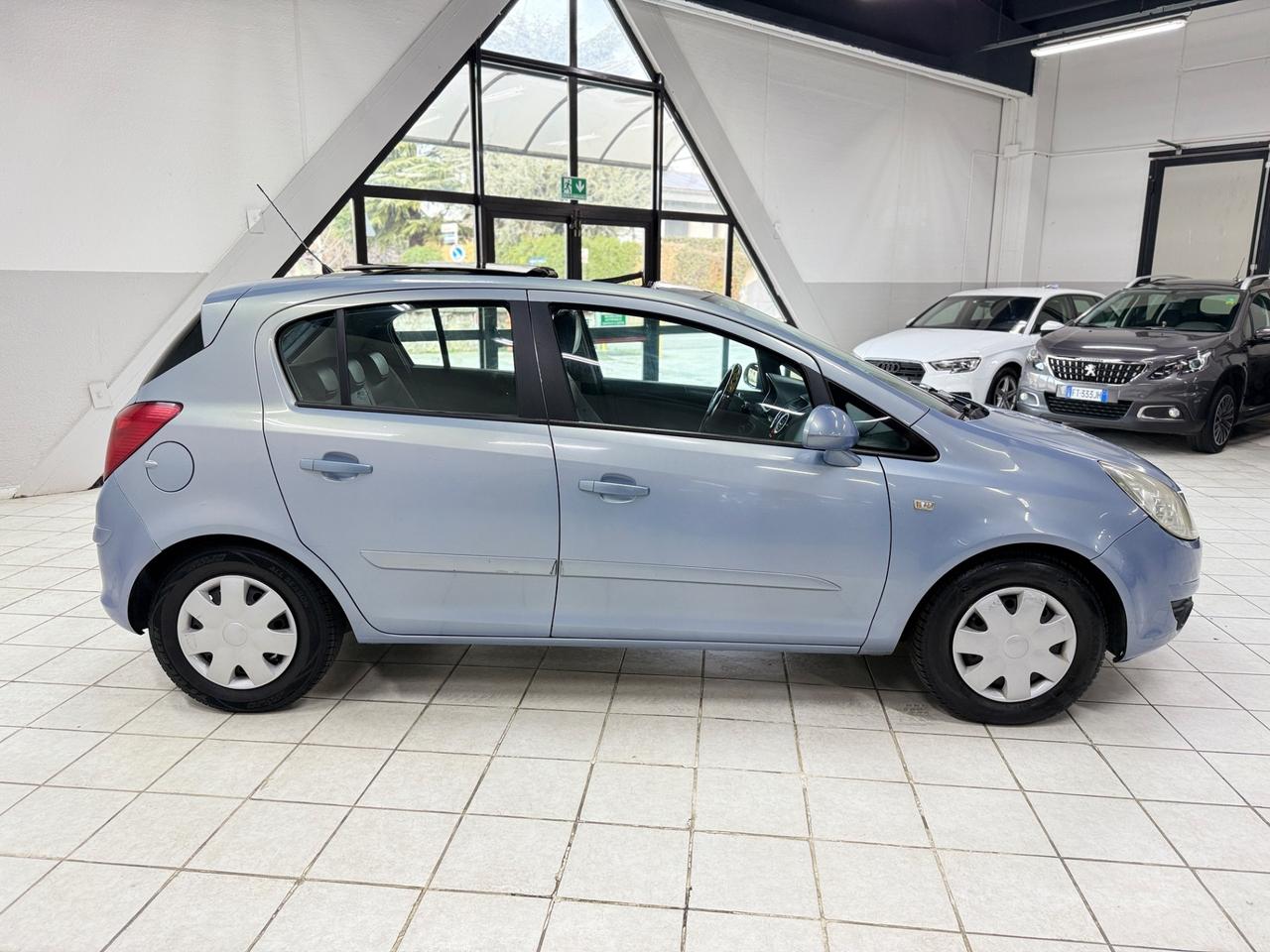 Opel Corsa 1.2 5 porte Easytronic Cosmo