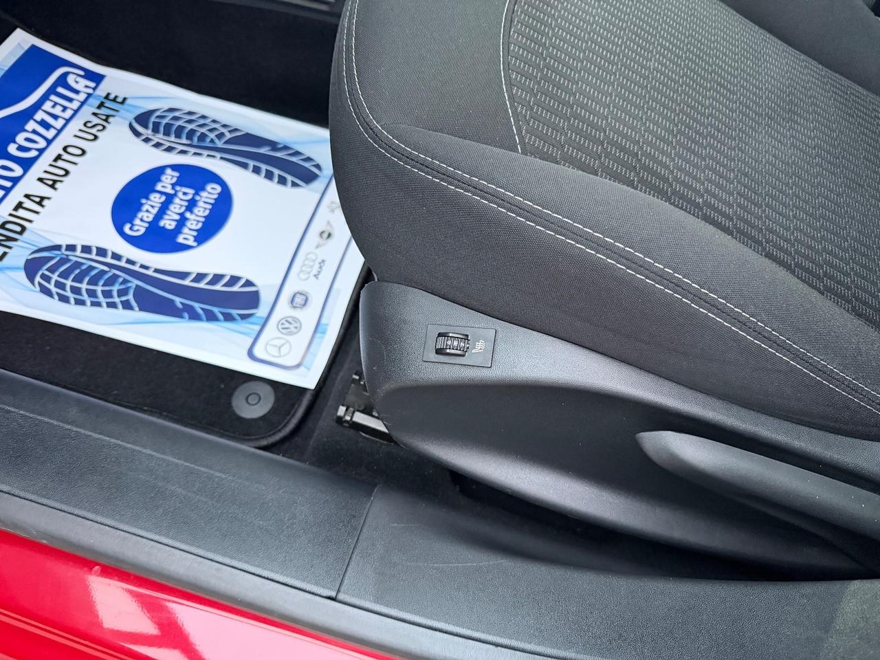 Peugeot 208 PureTech 82 5 porte Allure