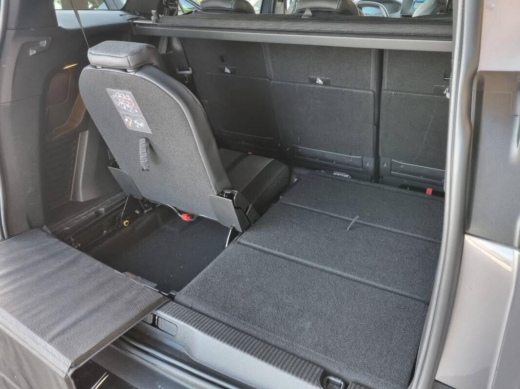 Peugeot 5008 BlueHDi 130 S&S EAT8 Allure Pack