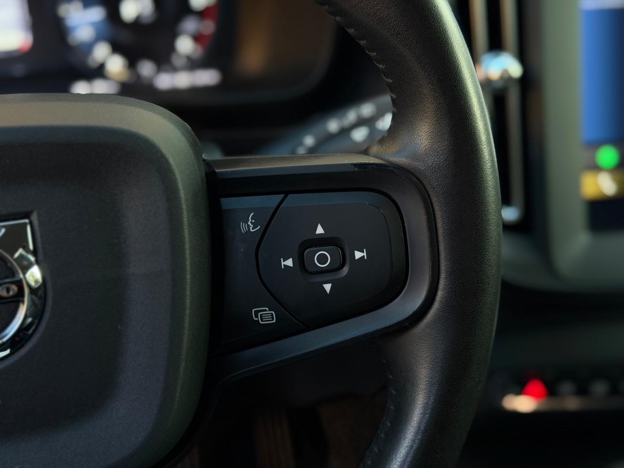 Volvo XC40 D3 R-design 2.0 150 Cv AUTOMATIC LED PELLE