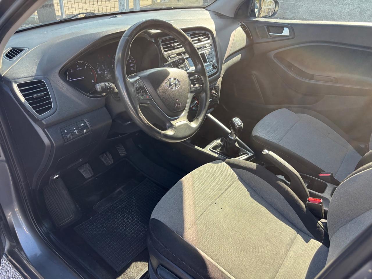 HYUNDAI I 20 1.1 CRDI FULL PERFETTA