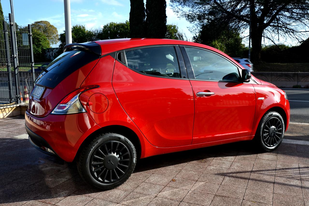 Lancia Ypsilon 1.0 HYBRID 70CV **KM23000**PREZZO VERO**UNIPRO'**
