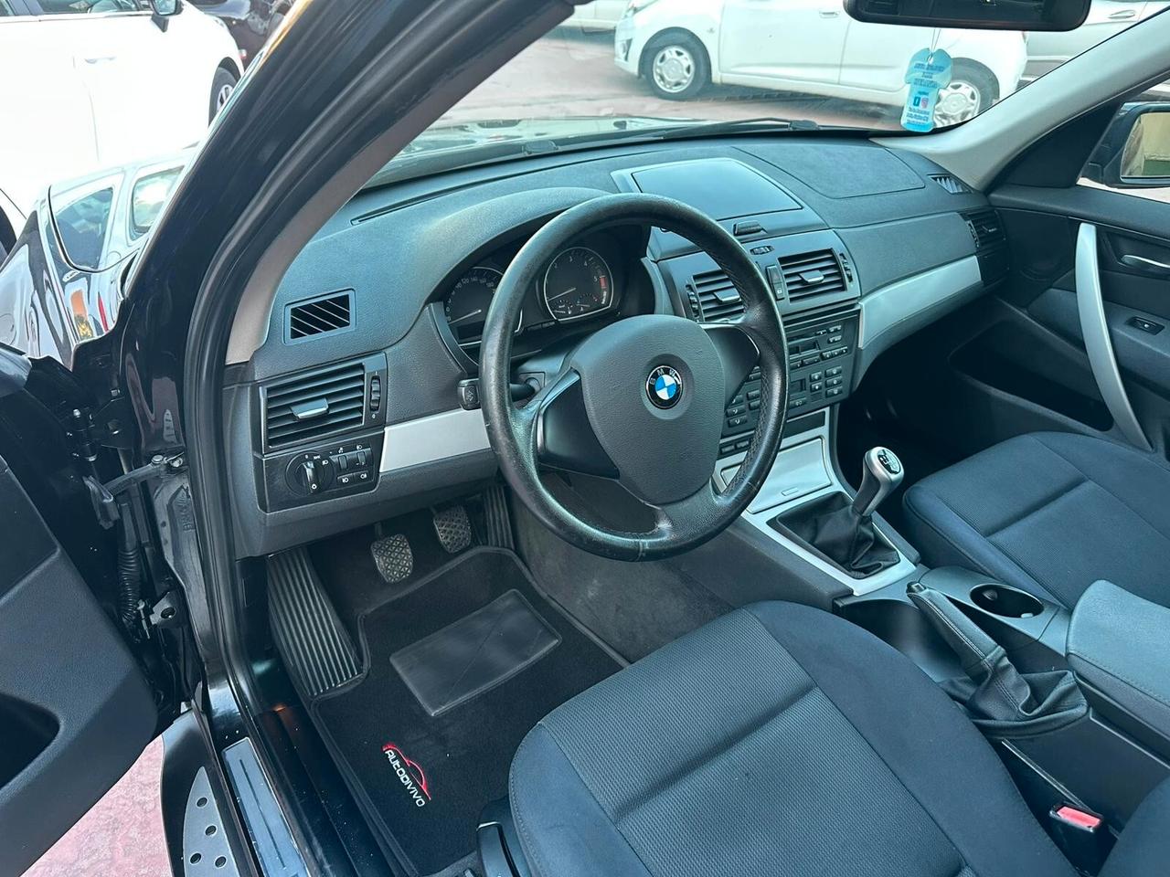 Bmw X3 2.0d cat Futura