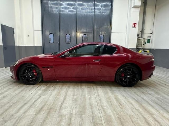 Maserati GranTurismo 4.7 V8 MC Stradale cambio corsa
