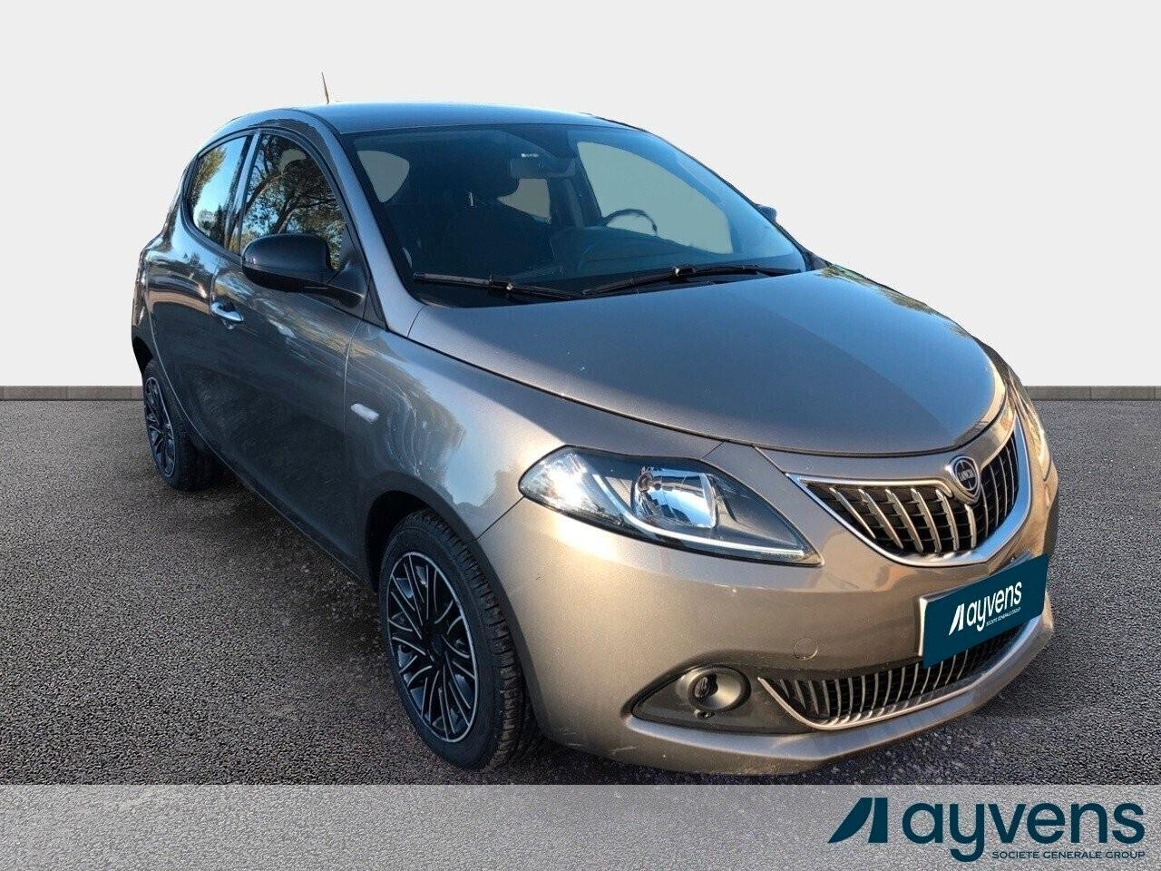 Lancia Ypsilon 1.0 FireFly 5 porte S&S Hybrid NOLEGGIO LUNGO TERMINE
