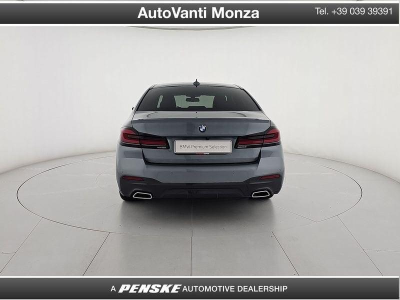 BMW Serie 5 520d 48V xDrive Msport