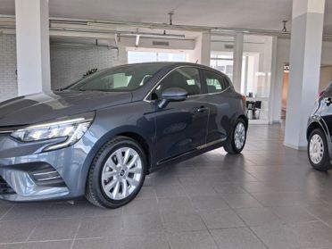 Renault Clio Full Hybrid E-Tech 145 CV 5 porte Techno