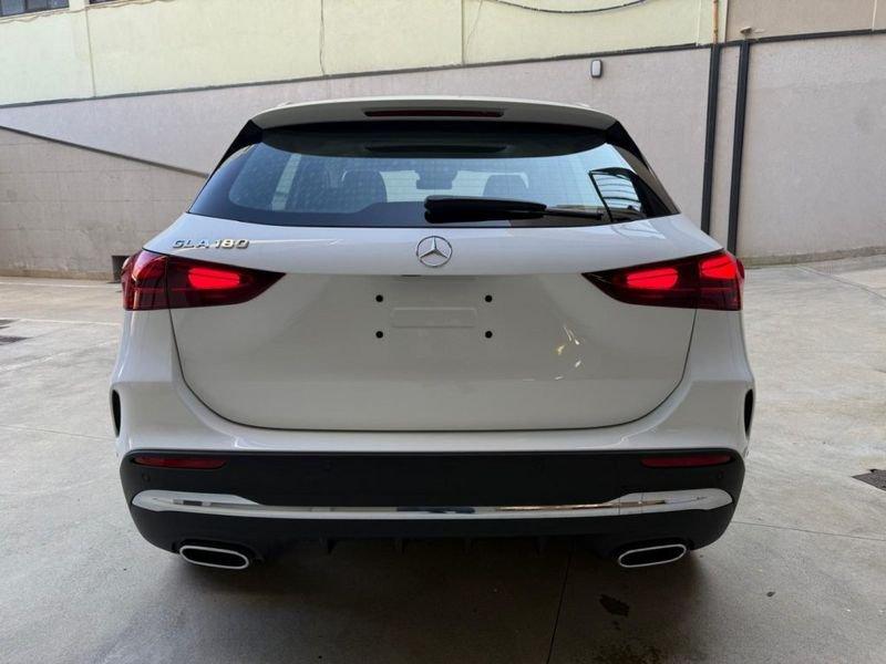 Mercedes-Benz GLA 180 Automatic AMG Line Premium