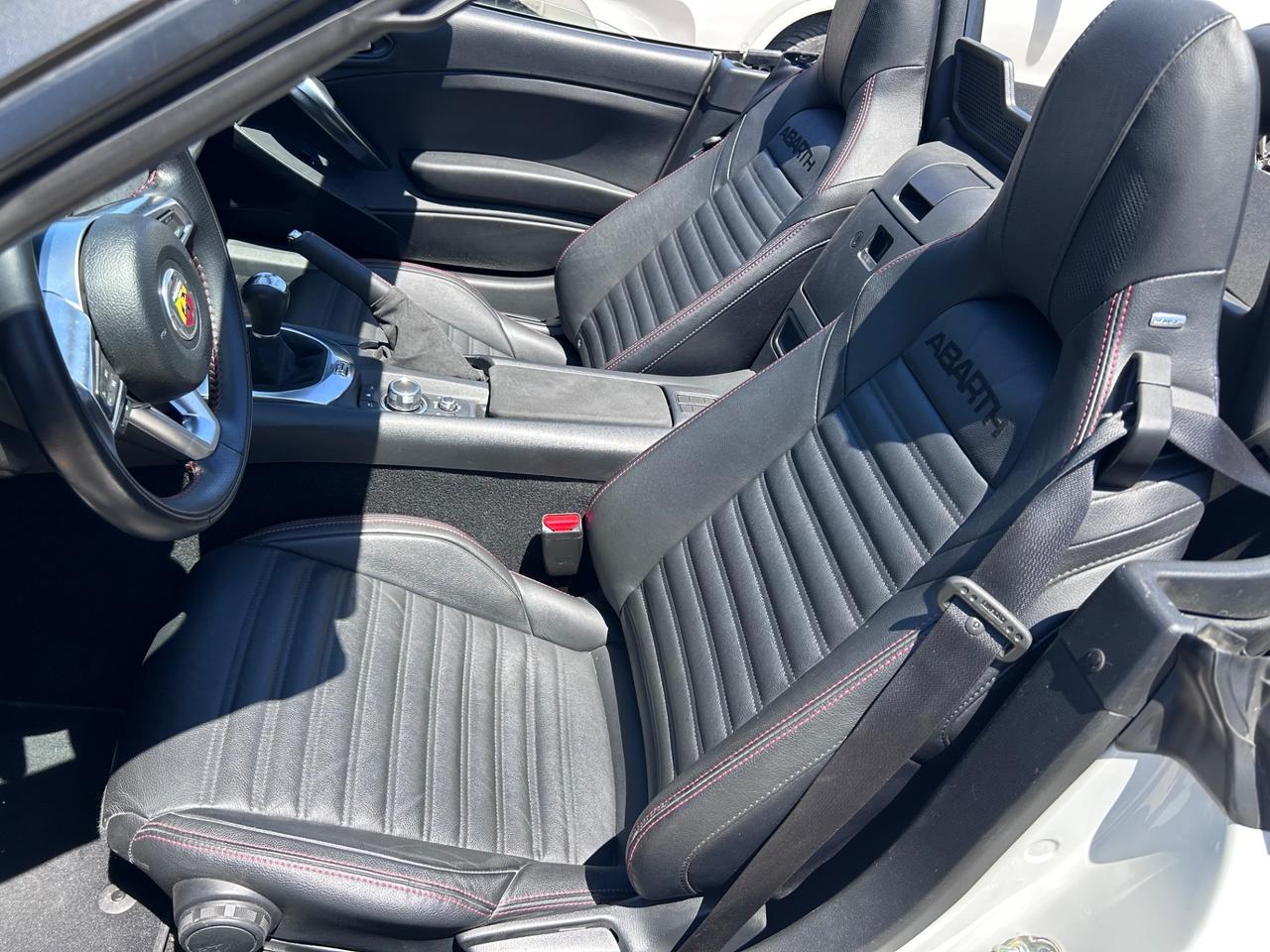 ABARTH 124 Spider 1.4 Turbo MultiAir AT 170 GT