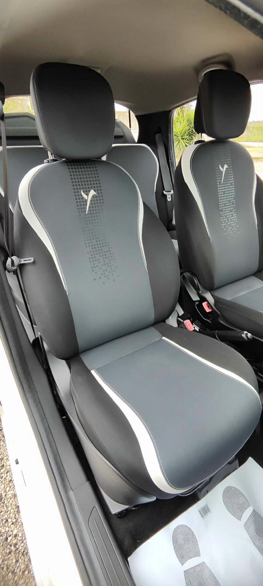 Lancia Ypsilon 0.9 TwinAir 85 CV 5 porte Metano Ecochic Gold