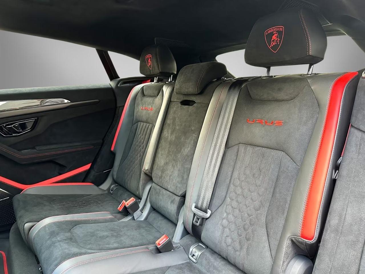 LAMBORGHINI Urus 4.0 Performante 666cv TUA IN 30 GIORNI