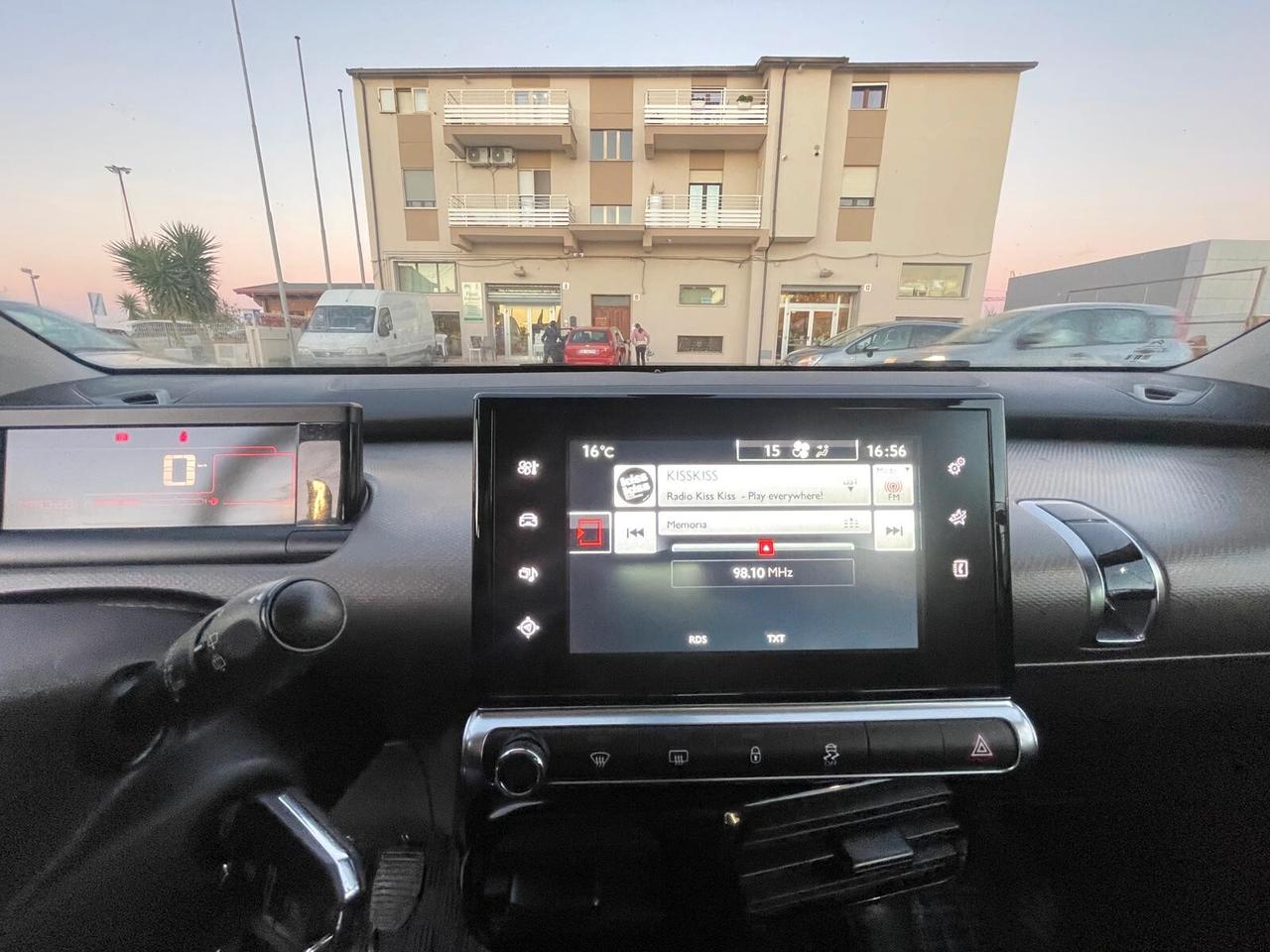 Citroen C4 Cactus BlueHDi 100 S&S ETG6 Shine