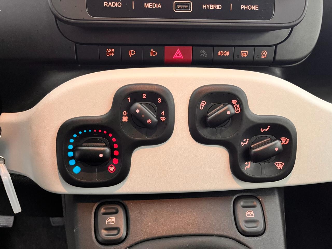 Fiat Panda Cross 1.0 FireFly S&S Hybrid