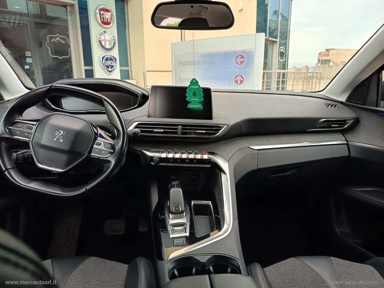 PEUGEOT 3008 BlueHDi 130 S&S EAT8 Allure