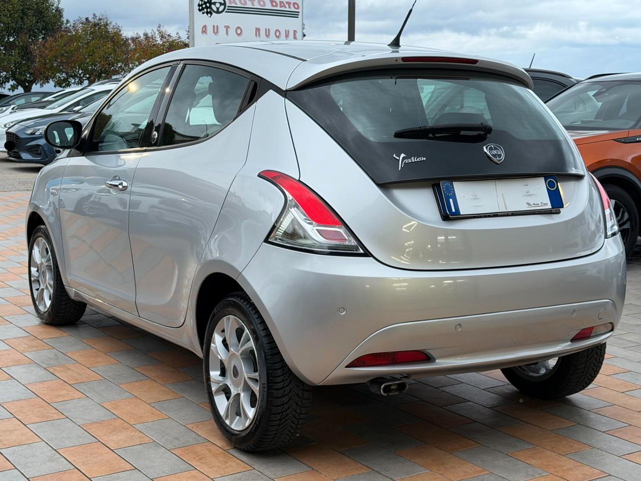 Lancia Ypsilon 1.2 69 cv. EcoChic GOLD (Imp GPL)