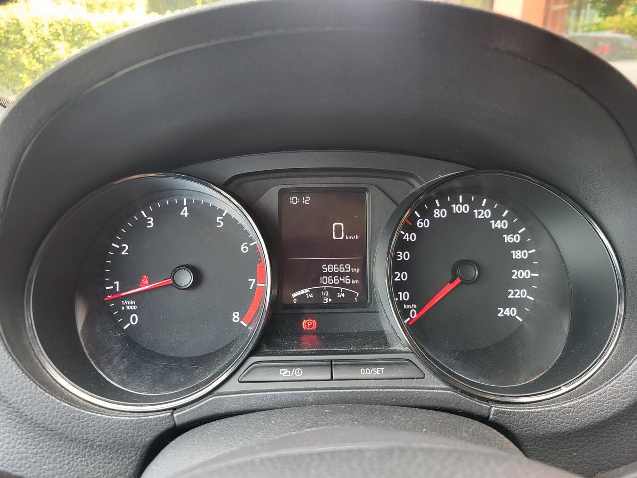 Volkswagen Polo 1.0 MPI 5p. Business