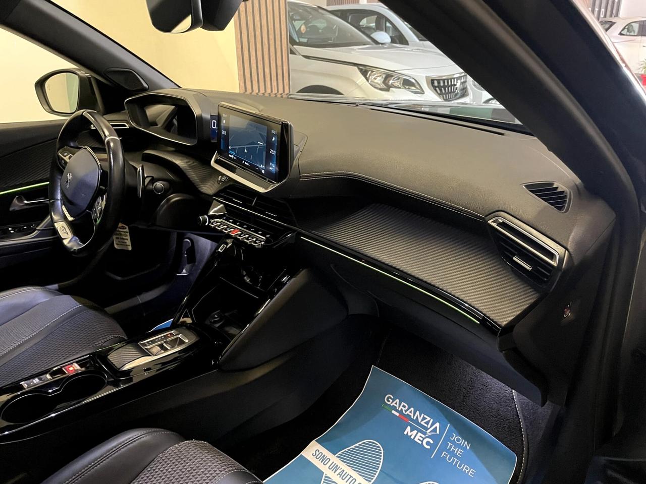 Peugeot 2008 BlueHDi 130 S&S EAT8 GT Pack