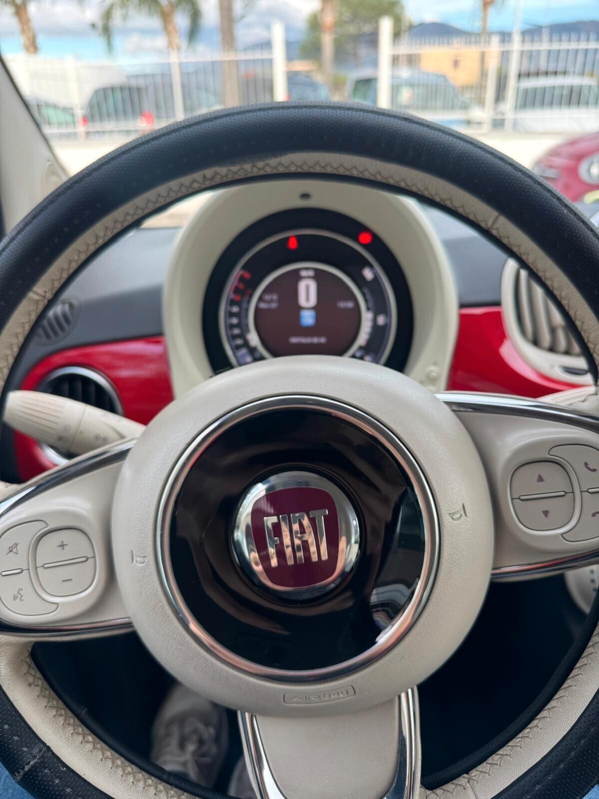 Fiat 500 C 0.9 TwinAir Turbo 85 CV Lounge 60.000 KM