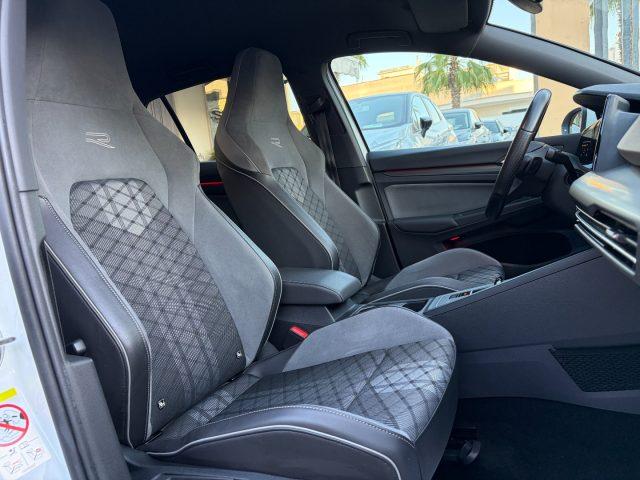 VOLKSWAGEN Golf 2.0 TDI 150 CV R-Line
